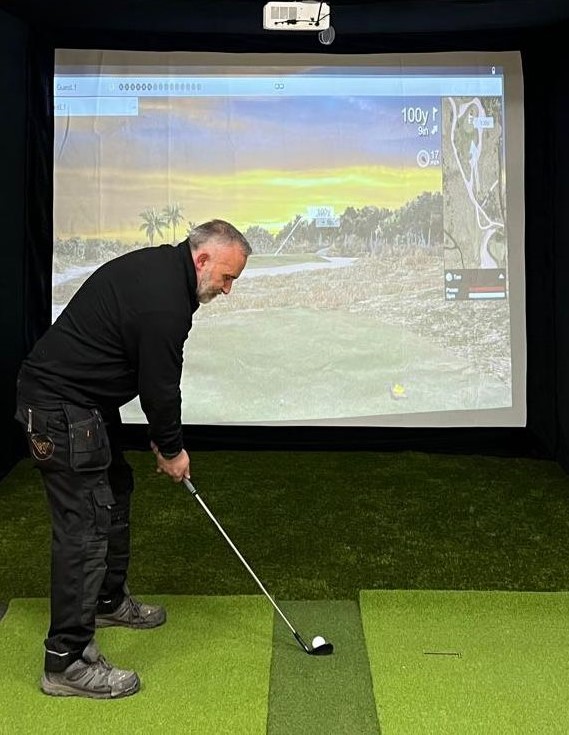 Player on simulator screen